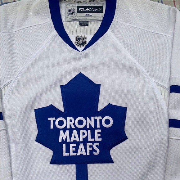 Reebok Toronto Maple Leafs NHL Jersey
Size S - Picture 3 of 7